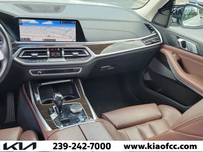 2020 BMW X7 — photo 25 view
