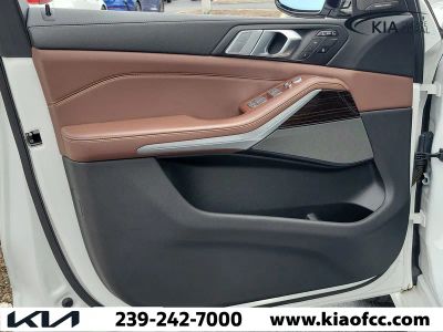 2020 BMW X7 — photo 31 view