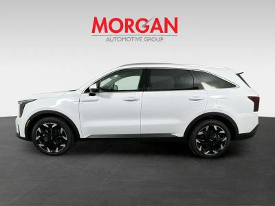 2026 Kia Sorento — photo 8 view