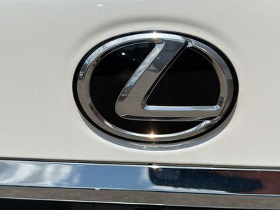 2024 Lexus ES - Photo 11