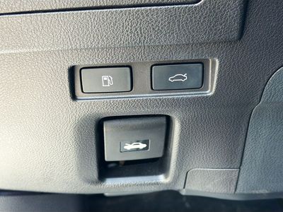 2024 Lexus ES - Photo 35