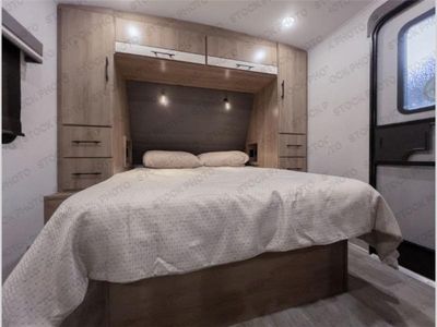 2023 Grand Design Imagine - Photo 7