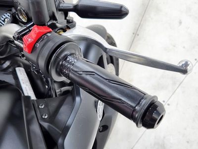 2025 Yamaha MT-03 - Photo 11