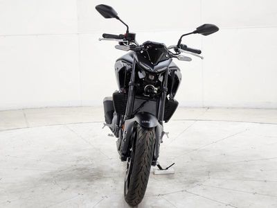 2025 Yamaha MT-03 - Photo 3