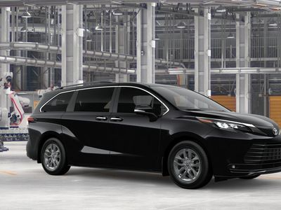 2026 Toyota Sienna — photo 14 view