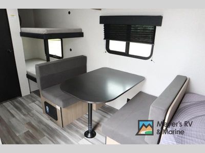 2026 Jayco Jay Flight SLX - Photo 9