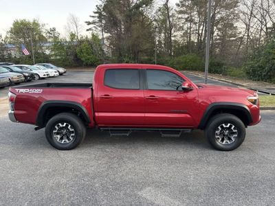 2021 Toyota Tacoma - Photo 4