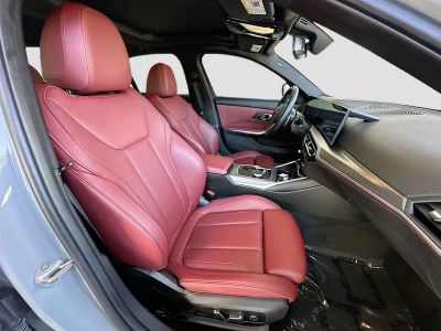 2024 BMW 3 Series — photo 29 view