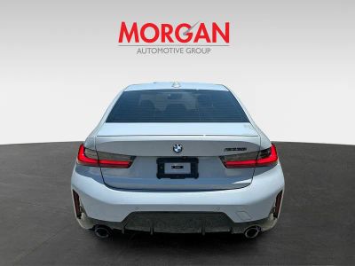 2024 BMW 3 Series — engine compartment view