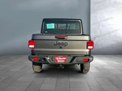 2026 Jeep Gladiator — engine compartment view