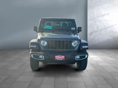 2026 Jeep Gladiator — rear three-quarter view