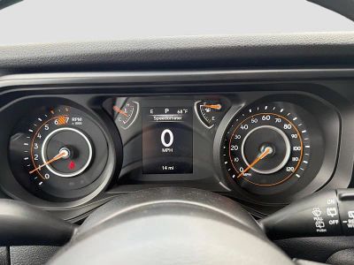 2026 Jeep Wrangler — photo 40 view