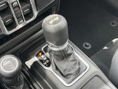 2026 Jeep Wrangler — photo 28 view