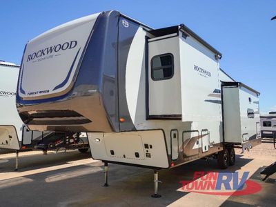 2026 Forest River RV Rockwood Signature - Photo 4