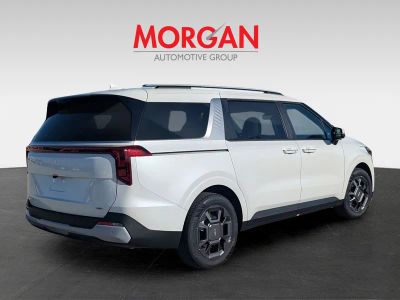 2026 Kia Carnival Hybrid — detail view