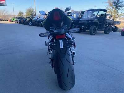 2026 Honda CBR650R E-Clutch - Photo 6