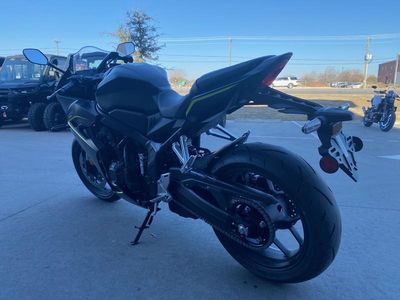 2026 Honda CBR650R E-Clutch - Photo 5