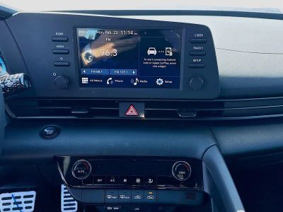 2026 Hyundai ELANTRA — photo 10 view