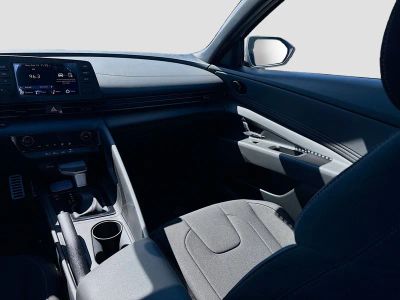 2026 Hyundai ELANTRA — photo 16 view