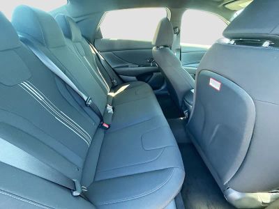 2026 Hyundai ELANTRA — photo 19 view