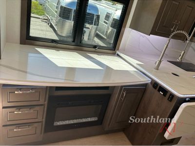 2026 Dynamax DynaQuest XL - Photo 8