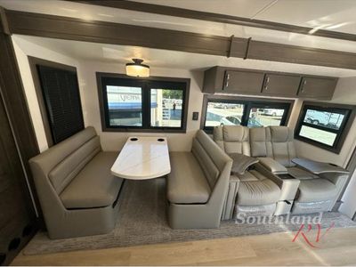 2026 Dynamax DynaQuest XL - Photo 12