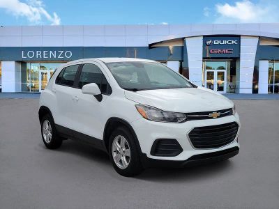 2020 Chevrolet Trax — rear three-quarter view