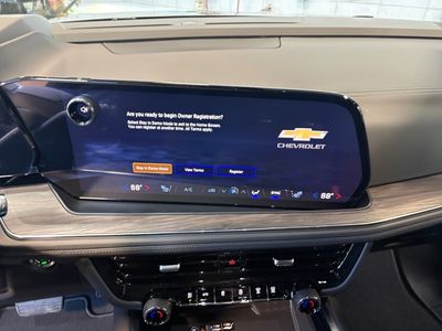 2026 Chevrolet Tahoe - Photo 11