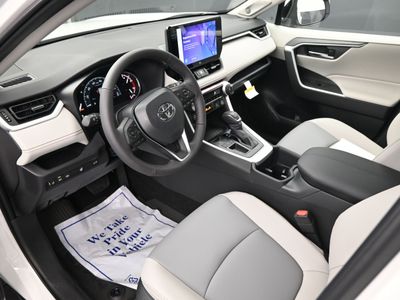 2025 Toyota RAV4 XLE Premium SUV - Photo 11