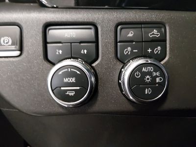 2025 GMC Sierra 1500 - Photo 12