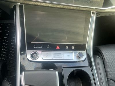 2025 Audi Q7 — photo 12 view
