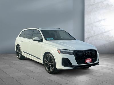 2025 Audi Q7 — photo 8 view