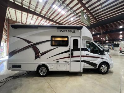 2023 Thor Motor Coach COMPASS - Photo 21