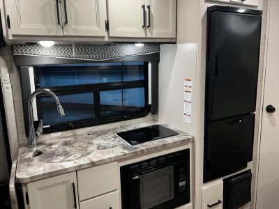2023 Thor Motor Coach COMPASS - Photo 6