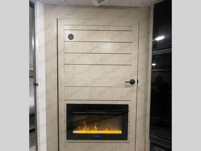 2024 Forest River RV Wildwood X-Lite - Photo 34