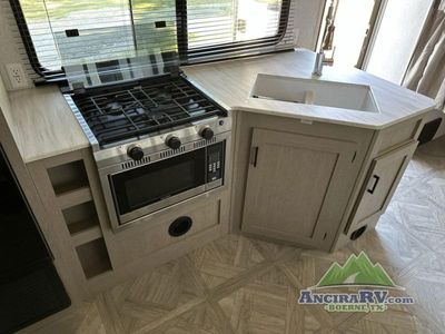 2024 Forest River RV Wildwood X-Lite - Photo 12