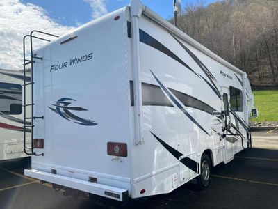 2023 Thor Motor Coach Four Winds - Photo 4