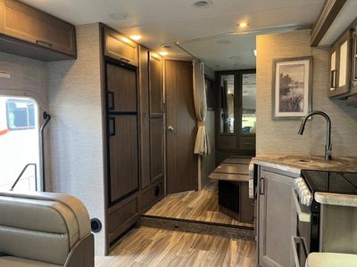 2023 Thor Motor Coach Four Winds - Photo 10