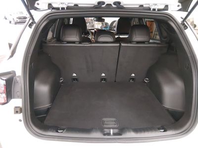 2025 Jeep Compass — photo 11 view