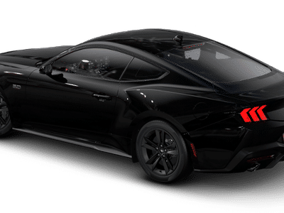 2026 Ford Mustang - Photo 3