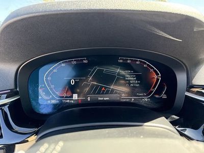 2022 BMW 5 Series — photo 32 view