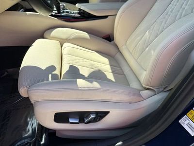 2022 BMW 5 Series — photo 21 view