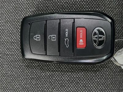 2025 Toyota Camry — photo 33 view