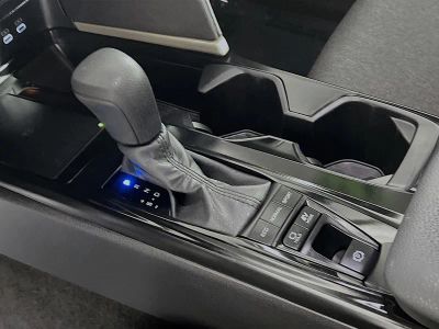 2025 Toyota Camry — photo 21 view