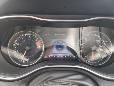 2023 Jeep Cherokee - Photo 14