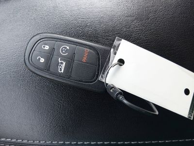 2023 Jeep Cherokee - Photo 15