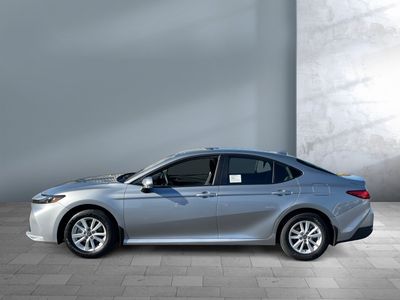 2026 Toyota Camry — detail view