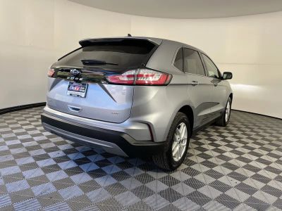 2022 Ford Edge — detail view