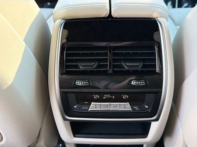 2026 BMW X5 — photo 20 view