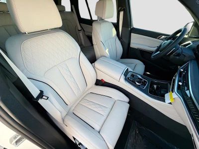 2026 BMW X5 — photo 15 view
